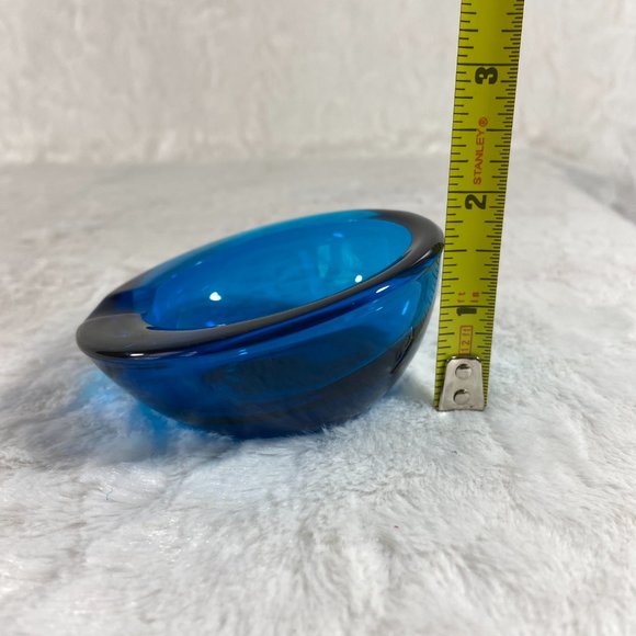 Viking Glass cobalt blue  Horseshoe Epic Orb  Ashtray MCM Heavy weight 1960's - Picture 9 of 11